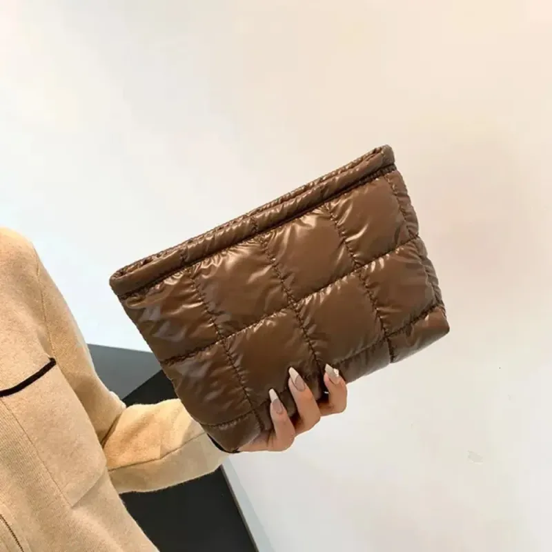 Borsa imbottita in cotone, in pelle PU, grande capacità, borsa portatrucchi imbottita, pochette in stile coreano, motivo scozzese spesso_voghion.com