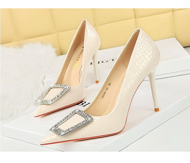3391-K28 Korean Women's Slim Ultra High Heels Shallow Mouth Sharp Toe Lacquer Skin Snake Pattern Water Diamond Buckle_voghion.com