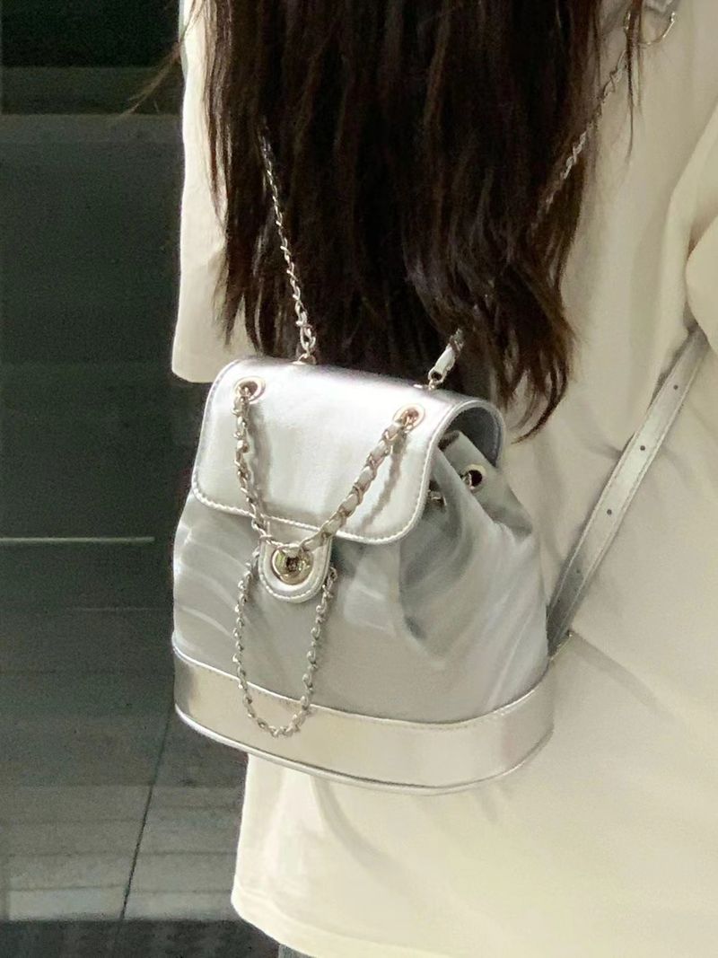 Autumn New Silver Backpack , Water Wave Pattern Multifunctional Chain Female College Students Schoolbag_voghion.com