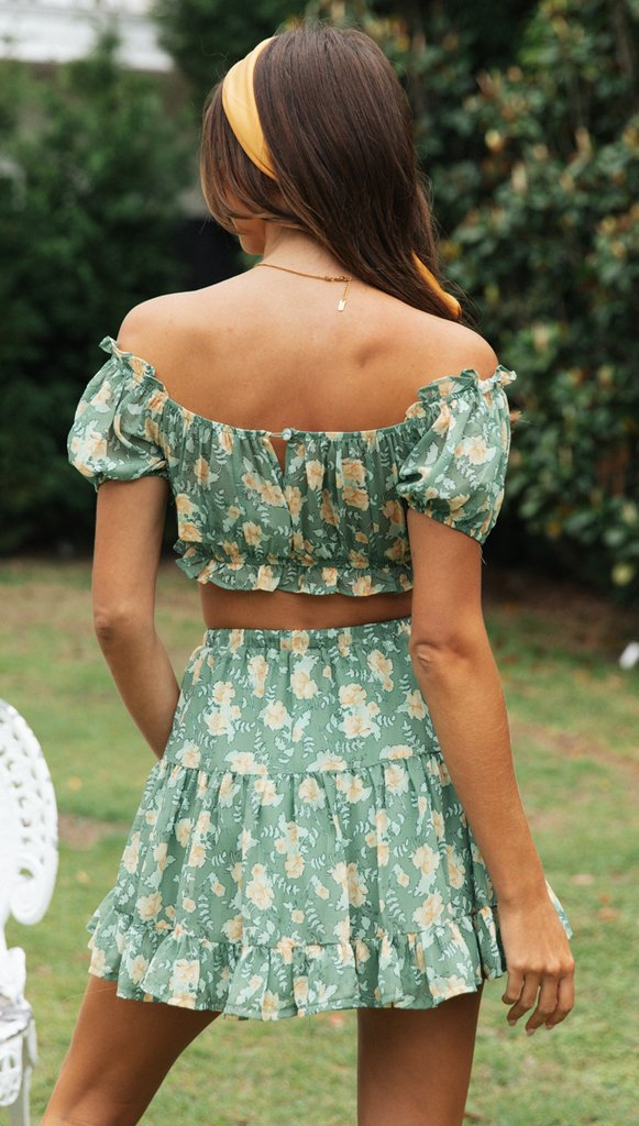 Haut asymétrique épaule dénudée + jupe courte imprimée en mousseline de soie pour femmes, costume à la mode, nouvelle collection_voghion.com