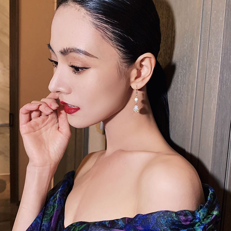 Damen-Ohrringe mit Reiskorn-Süßwasserperlen und Zirkonia-Wassertropfen – Französisches elegantes Temperament | Koreanischer Mode-Ohrschmuck für Pendler_voghion.com