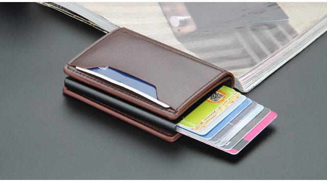 Neue RFID-Kartenetuis für Männer Kleine Kartenetuis aus Kohlefaser Mini-Geldbörse für Männer Hochwertiges PU-Leder Schlanke männliche Geldbörsen_voghion.com