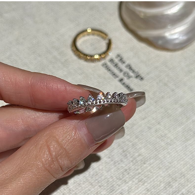 S925 Sterling Silver Row Diamond Ring Medieval Niche Design Simple And Fashionable Vintage Light Luxury Micro Zircon Ring_voghion.com