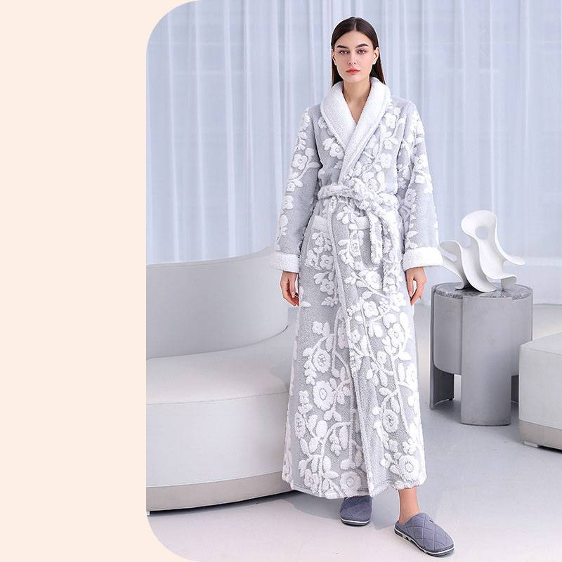 Outono e inverno cinza prateado dupla camada espessada jacquard confortável algodão veludo camisola longa pelúcia roupão de banho_voghion.com