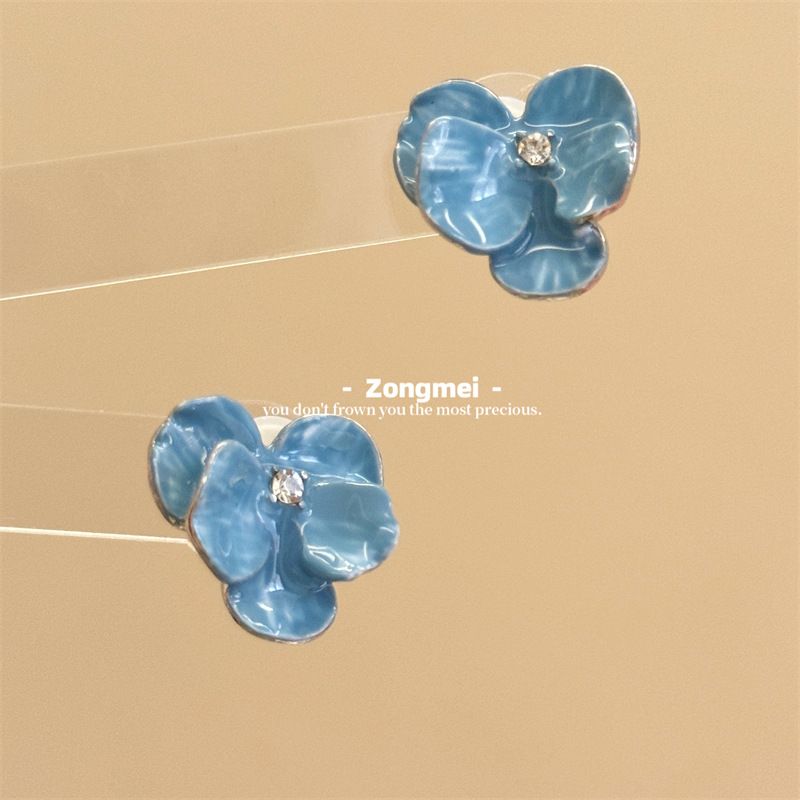 Mosquito Coil Ear Clips Without Piercing Blue Flower Niche Design Sense High-end Petal Earrings Light Luxury_voghion.com