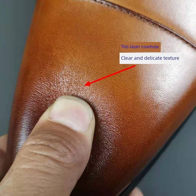 Lässiges Slip-on-Kleid aus Leder mit hartem Boden_voghion.com