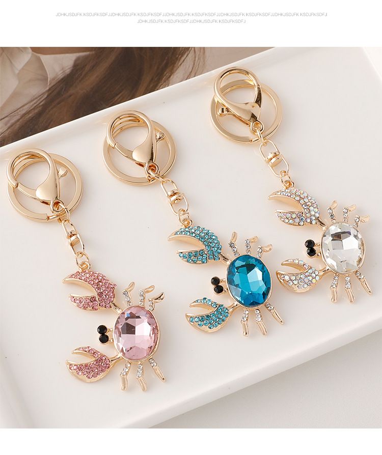 Diamond-Encrusted Metal Vivid Small Crab 3D Keychain For Women Cute Creative Bag Pendant Gift_voghion.com
