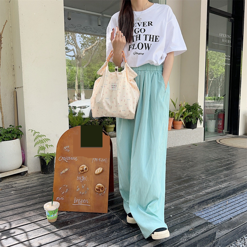 Gepäck Geprägte Cartoon-Canvas-Tasche für Damen, große Kapazität, Handhandtasche zum Einkaufen zur Arbeit, Pendeltasche_voghion.com