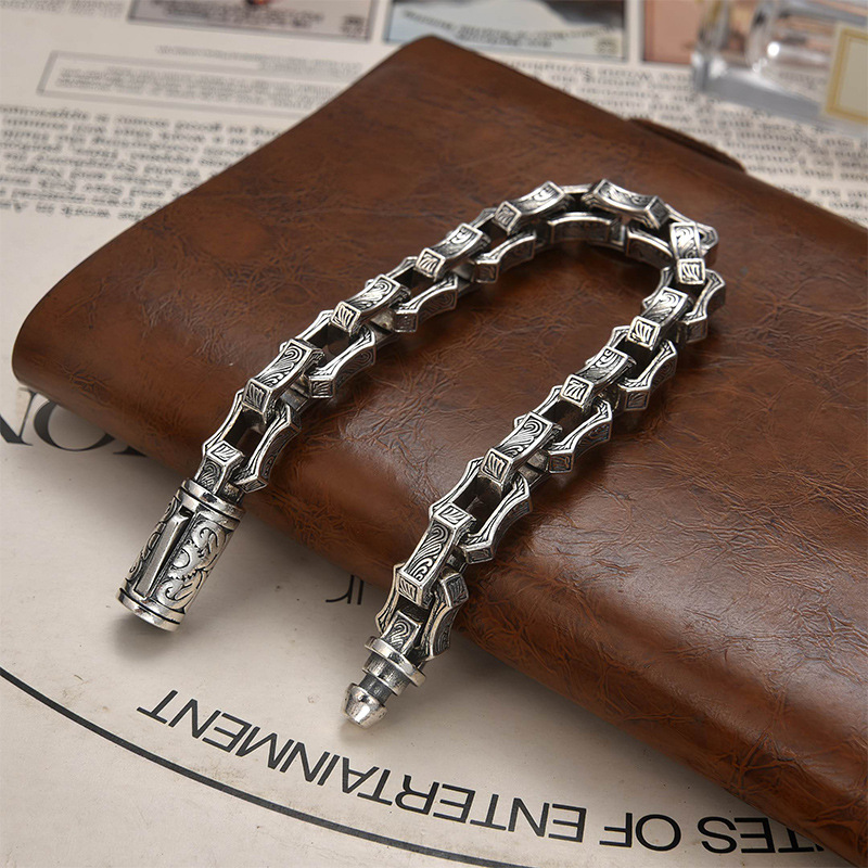 Xiangxu Bracciale irregolare con motivo a onde d'acqua per manipolo hip-hop da motociclista semplice e audace e dominante Instagram da uomo_voghion.com