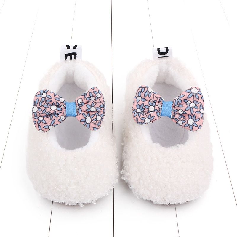 0-1 year old autumn and winter plush cotton baby walking shoes 2592 total_voghion.com