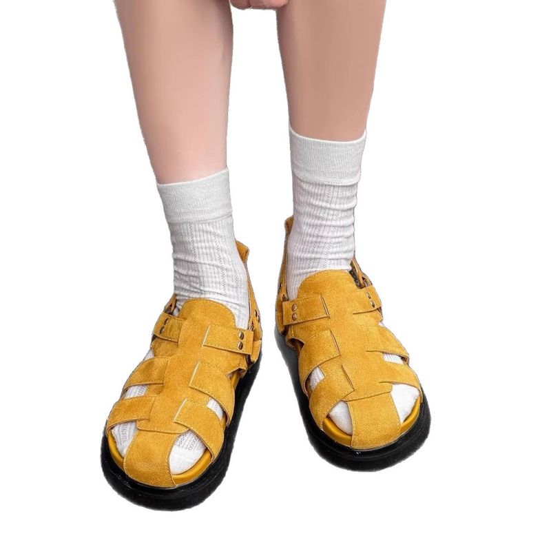 2025 Summer New Cowhide Closed-Toe Roman Women, Casual Versatile Studded Fashion Sandals For Beach_voghion.com