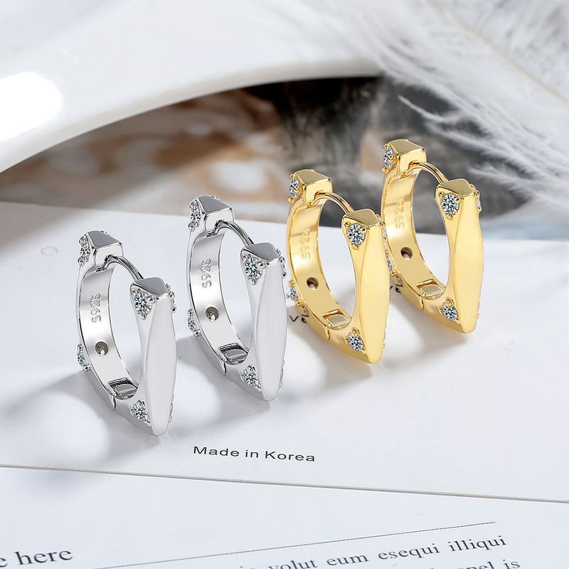 Orecchini quadrati dorati con zirconi per donna, design di nicchia, temperamento unico di alta qualità, clip per orecchini in metallo personalizzate_voghion.com