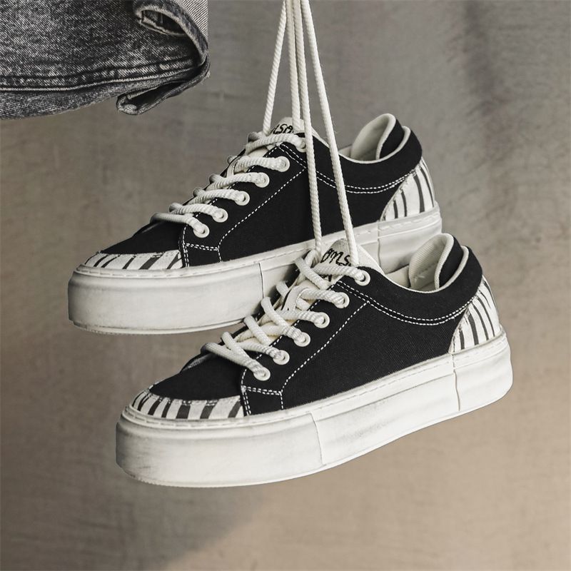 Scarpe casual da uomo in tela di qualità imbattibile, primavera 2025, nuove, basse, sottili, traspiranti e versatili, alla moda, nere._voghion.com