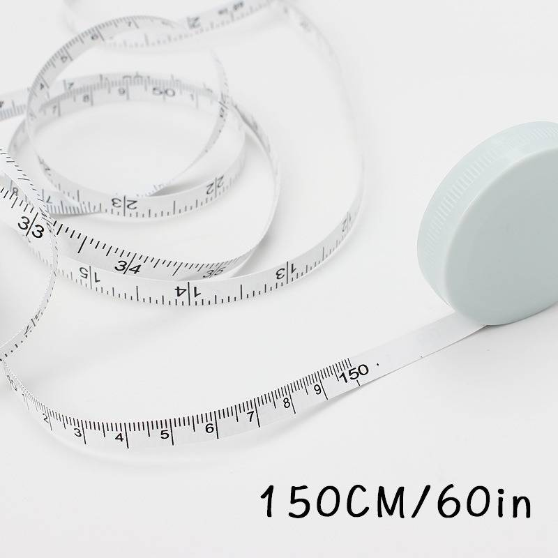 Niedliches Mini-Maßband mit Cartoon-Obst-Motiv, 1 Stück, selbsteinziehendes Maßband für einfaches Tragen._voghion.com