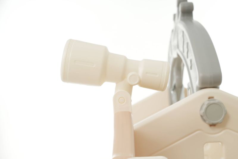 Aire de jeux multifonction 5 en 1 pour enfants avec balançoire, toboggan, échelle d'escalade, panier de basket, télescope et coffre de rangement – Aire de jeux intérieure et extérieure_voghion.com