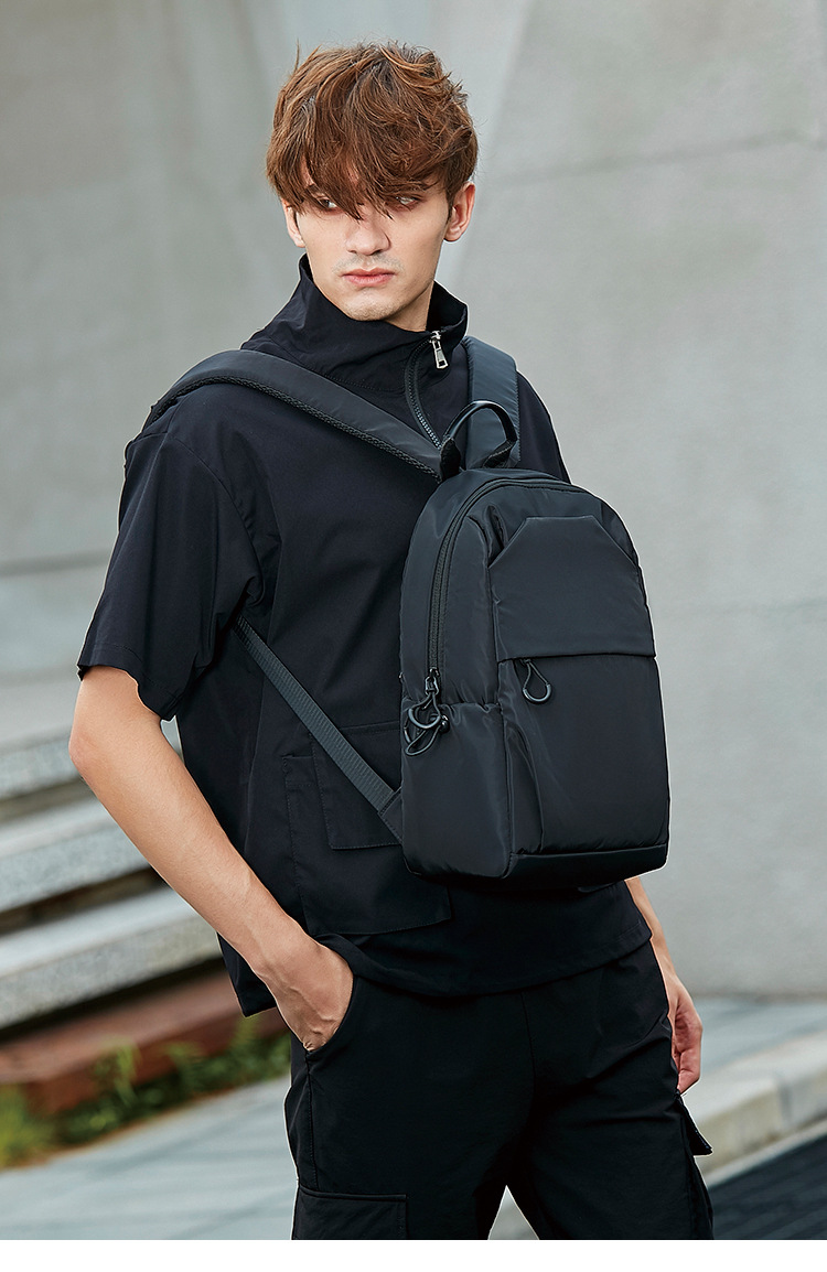 Mochila pequeña de marca moderna para hombre, ligera, para estudiantes, para deportes al aire libre, viajes, mochila pequeña para hombre_voghion.com