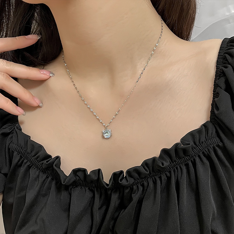 Sterling VENUS Sier Color Aurora Cat Necklace Lady Temperament Sweet Moonstone Meow Planet Clavicle Chain_voghion.com