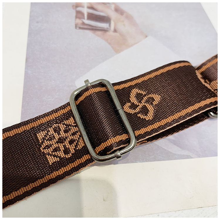 Women's New Fashionable and Trendy Handbag Casual and Versatile Scarves Single Shoulder Bag Retro Printed Handbag Crossbody Small Square Bag_voghion.com