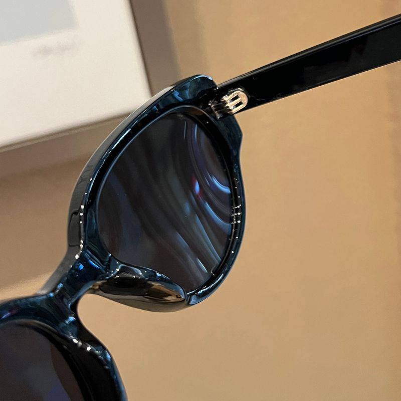 LazyZoom Europäische und amerikanische Modemarke Cat Eye Grün Herren Trendy Cool Triangle High Sense Hip-Hop Dekorativ UV-beständig_voghion.com