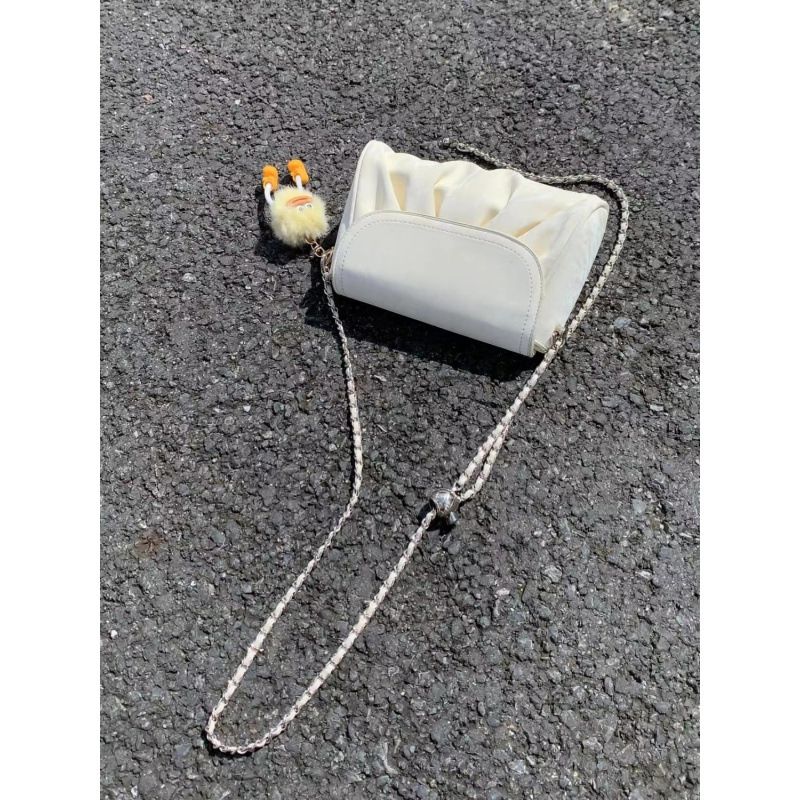 High-Quality Chain Texture Crossbody For Women 2025 New Style High-End Exquisite Portable Soft Leather Summer Cloud Bag_voghion.com