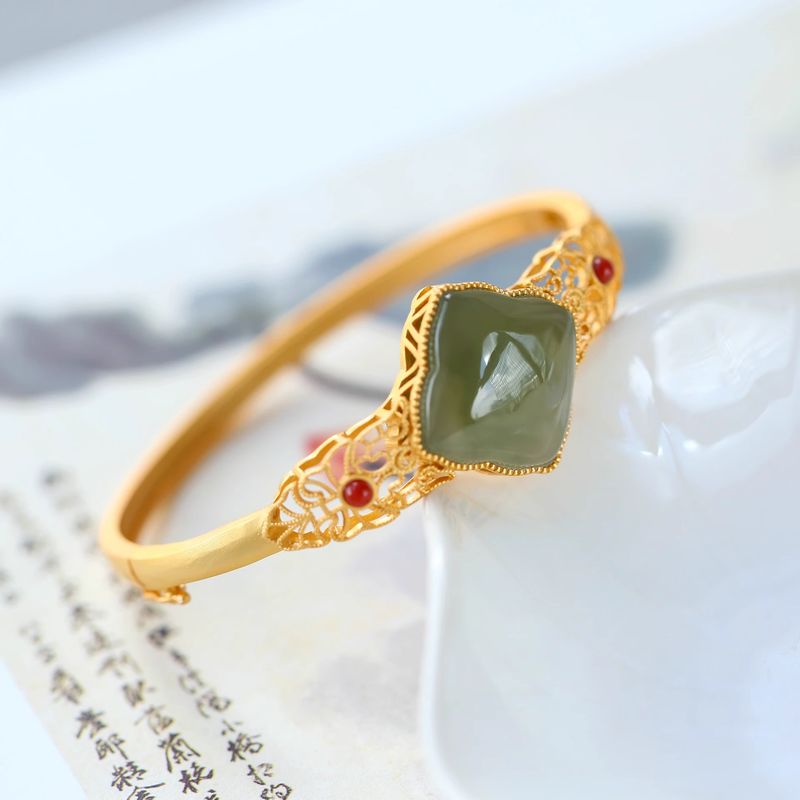 Simulated Jasper Four-Leaf Clover Chinese Hollow Fashionable Elegant Versatile Ethnic Style Open Bracelet_voghion.com