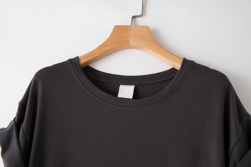 T-shirt retrò da donna a maniche corte stampata con lettera per bambini con luna sciolta_voghion.com