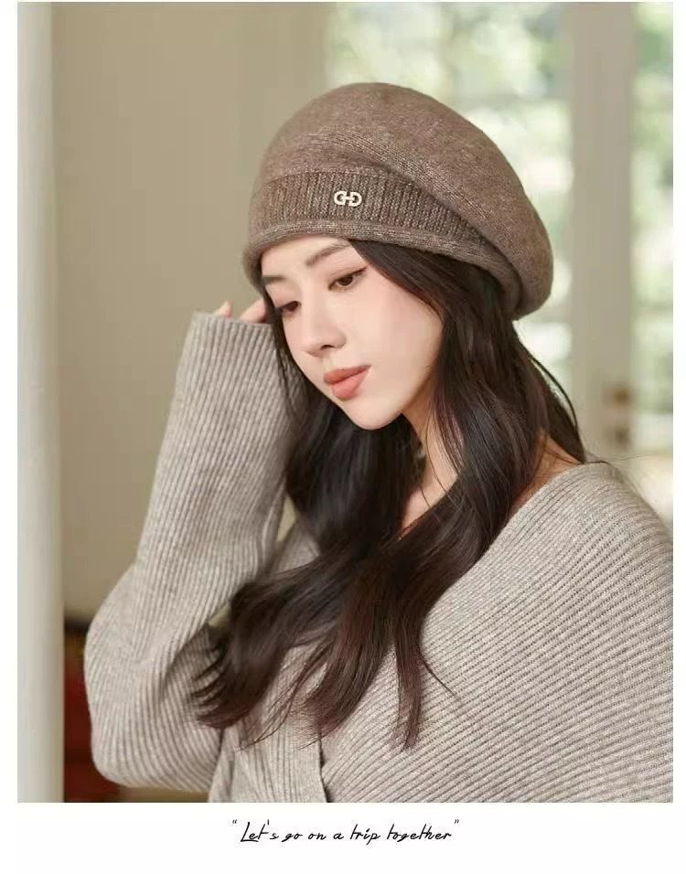 Boina de tricô feminina, resistente ao frio, outono e inverno de 2025, versátil, moderna, quente, elegante e com proteção para as orelhas._voghion.com