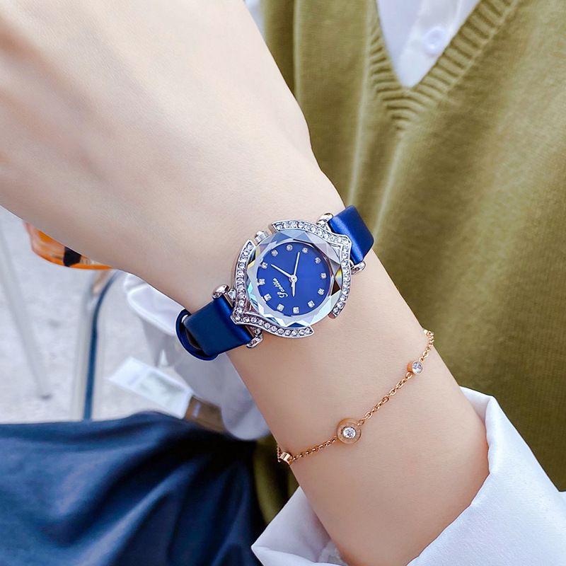 Gaudí Korean Fashion Elegant Diamonds, personalisierte Damenuhr mit rautenförmigem Spiegel und Lederarmband_voghion.com