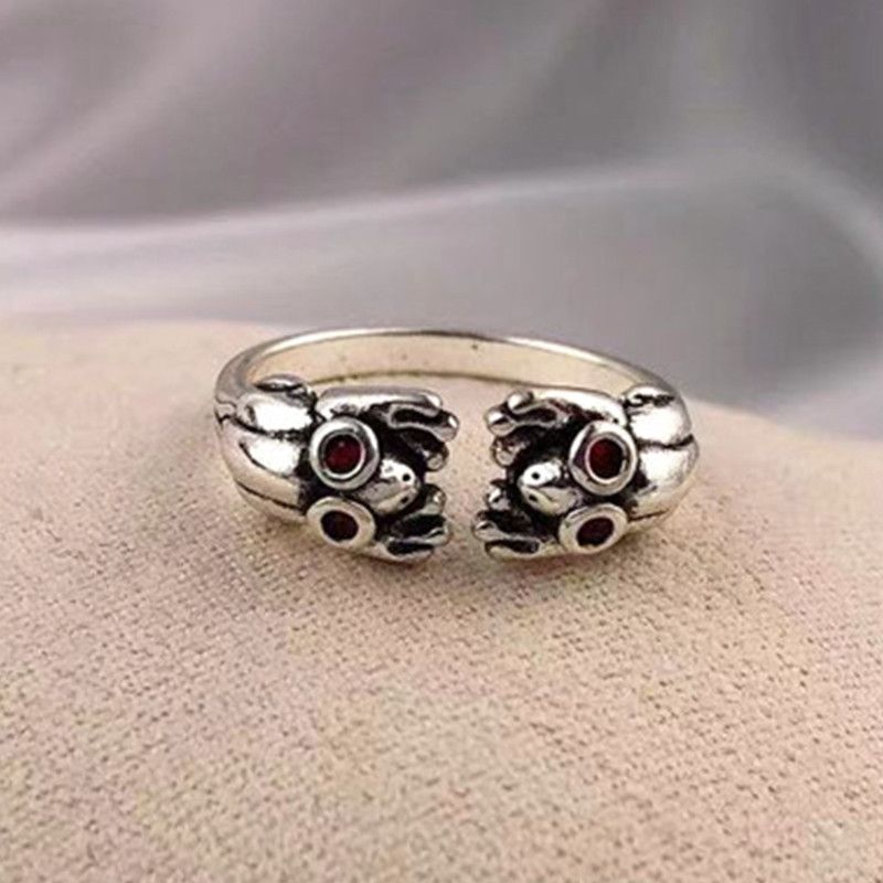 2025 Fashion Style Butterfly shaped crystal ring_voghion.com