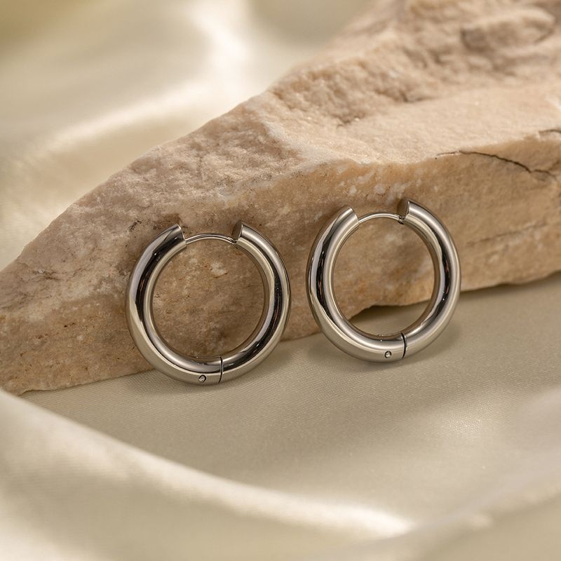 Gioielli di moda, orecchini da donna in acciaio inossidabile al titanio massiccio, accessori alla moda che non sbiadiscono_voghion.com