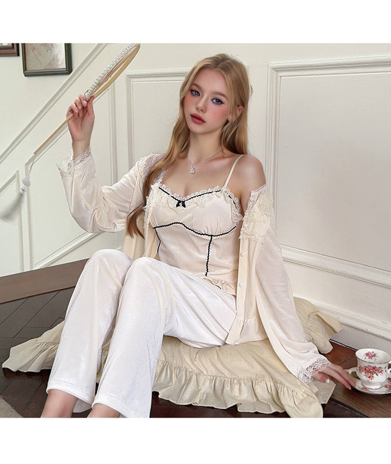 Herbst und Winter Kanarienvogel Halfter Brustkissen dreiteilige Homestays Pyjamas Langarm Prinzessin süße Wind Mädchen Mode_voghion.com