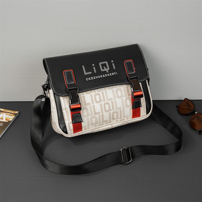 Schoudertas voor heren 2024 Nieuwe collectie Topkwaliteit horizontale lichte zakelijke buitentas, modieuze klassieke crossbodytas_voghion.com