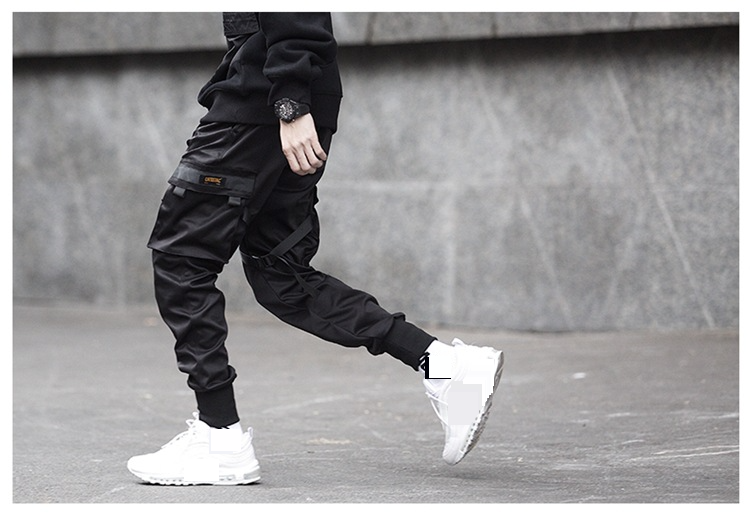 Leggings funcionais ocultas, macacão tático de paraquedista da marca da moda masculina, calças skinny com fita do mesmo estilo de Li Xian e Han Shangyan_voghion.com