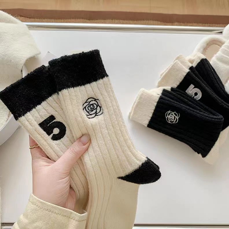 Casual Hundred Tower Trendy Women Anti-cold thickened warm fall and winter cashmere unisex socks_voghion.com