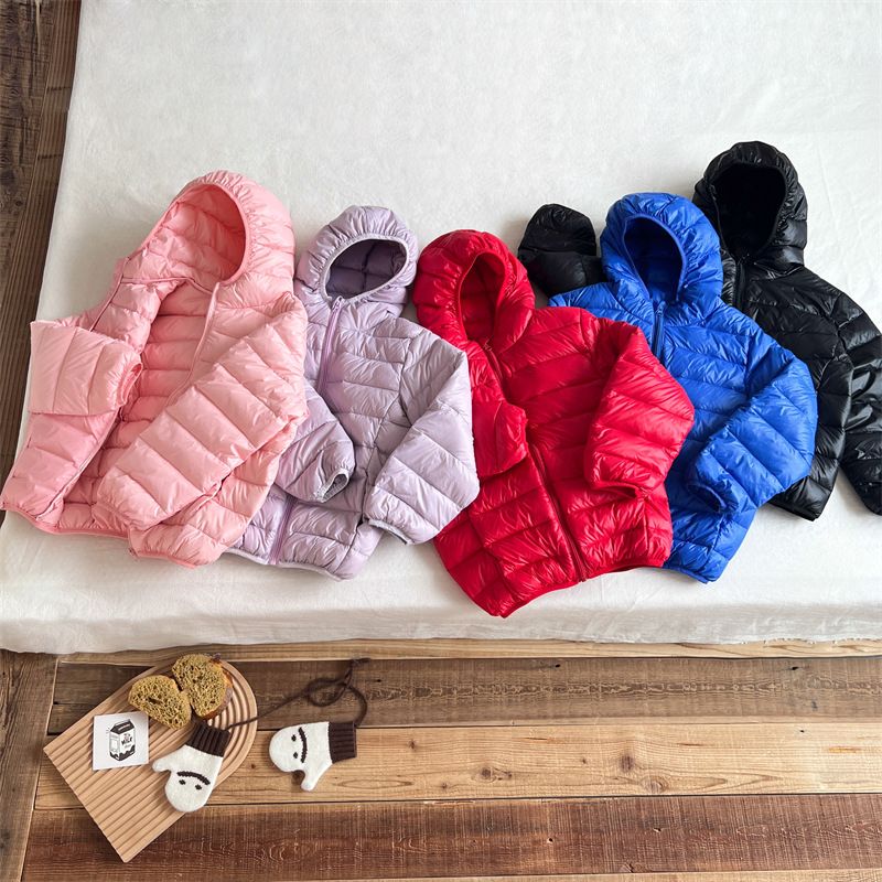 Chaqueta ligera de forro polar con capucha para niños - Abrigo cálido de invierno y primavera para niños y niñas (120-160 cm) - Poliéster suave, cierre de cremallera, varios colores_voghion.com