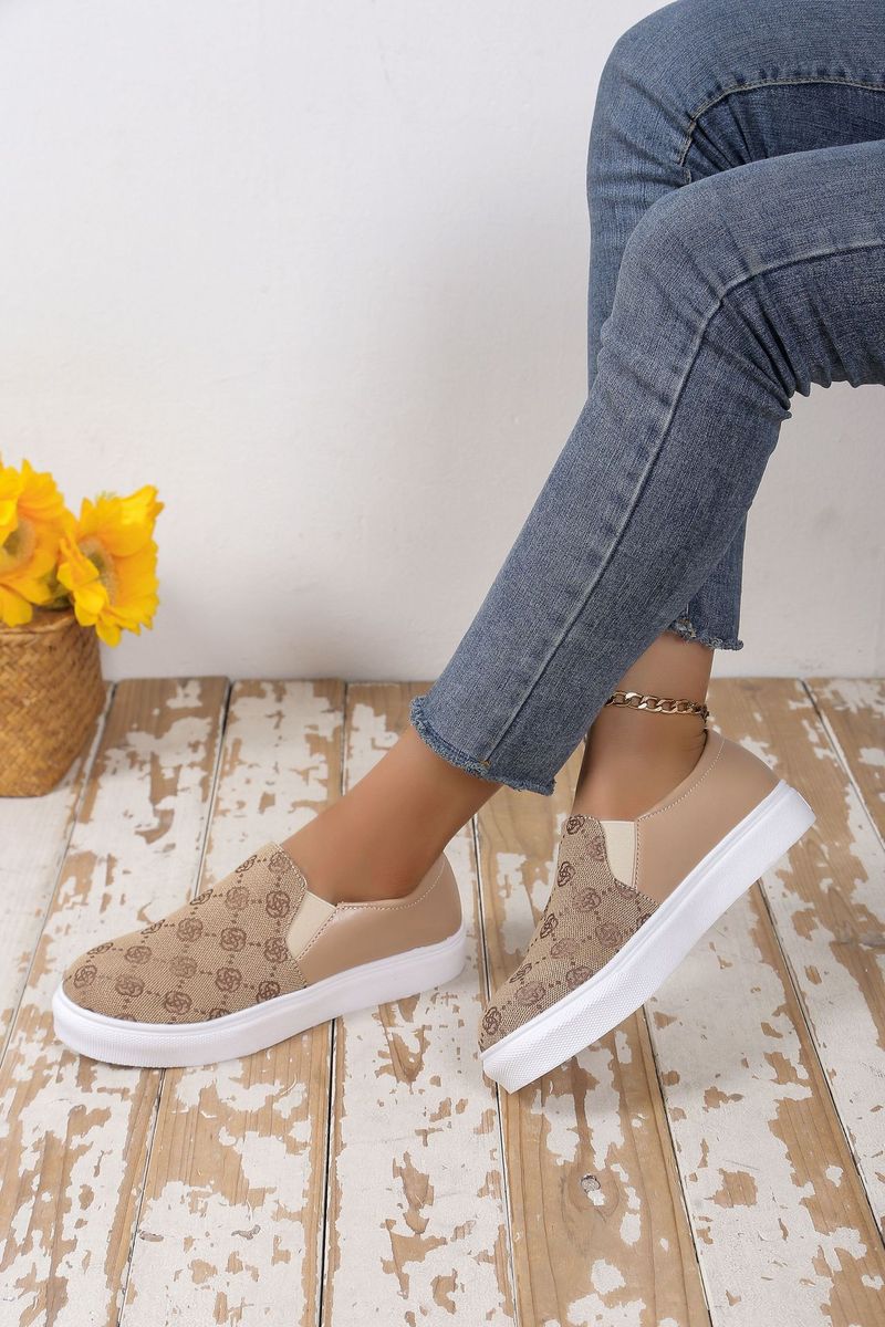 Damen-Einzelschuhe im neuen Farbblockdesign 2024 mit flacher Sohle, runder Zehenpartie und einem Fuß in großer Größe aus Canvas_voghion.com