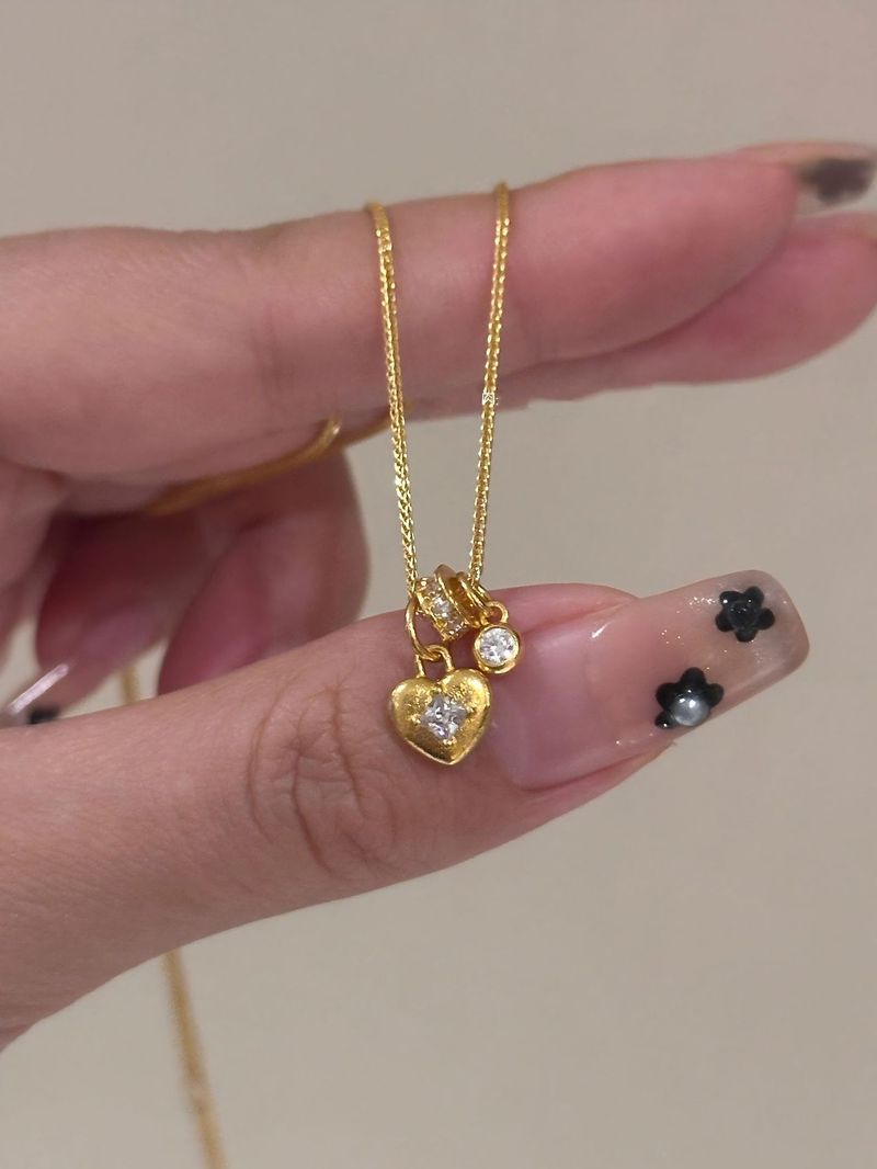 Arany szív nyaklánc könnyű luxus niche nagy értékű design egyéni sokoldalú kiegészítők_voghion.com