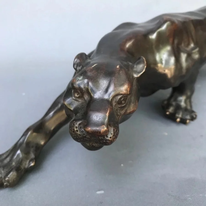 Stor 36 cm bronseskulpturstatue panter leopard jaguarkatt merket emaljedekorasjon messing bronse hjem skrivebordsdekor_voghion.com