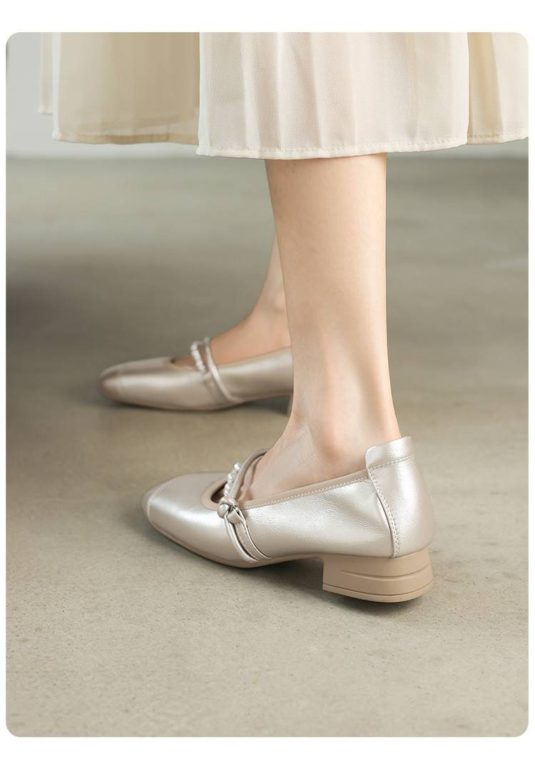 【Suola morbida e tomaia morbida】Cameido Delicate Pearl Ankle Strap Mary Jane Shoes, 2025 Autunno Tacco spesso Scarpe basse singole_voghion.com