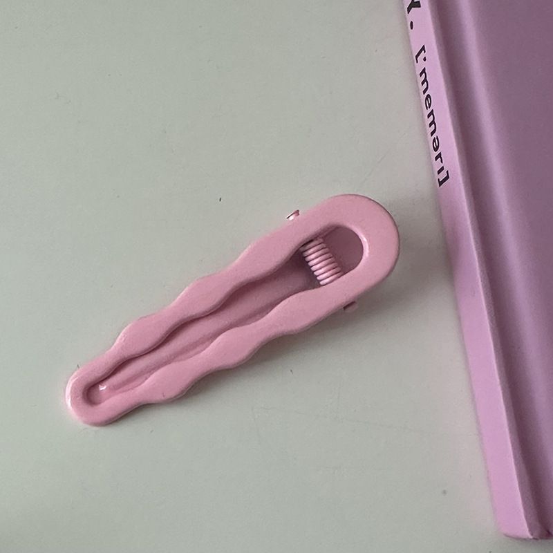 Korejiešu stila jaunā viļņa dopamīna matadata aerosola krāsa bērniem, pīles knābja sprādze, salds sānu sprādziens, sānu sprādze, matu aksesuāri vairumtirdzniecībā_voghion.com