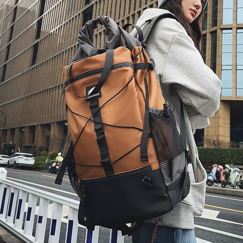 Reisetrendiger leichter Wanderrucksack_voghion.com