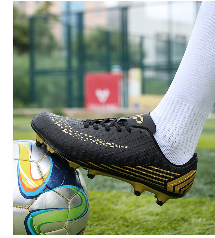 Gebrochener Nagel eines Erwachsenen, Grundschüler, Teenager, Profi-Fußballhacke für TF-Kinder, männliches Training_voghion.com