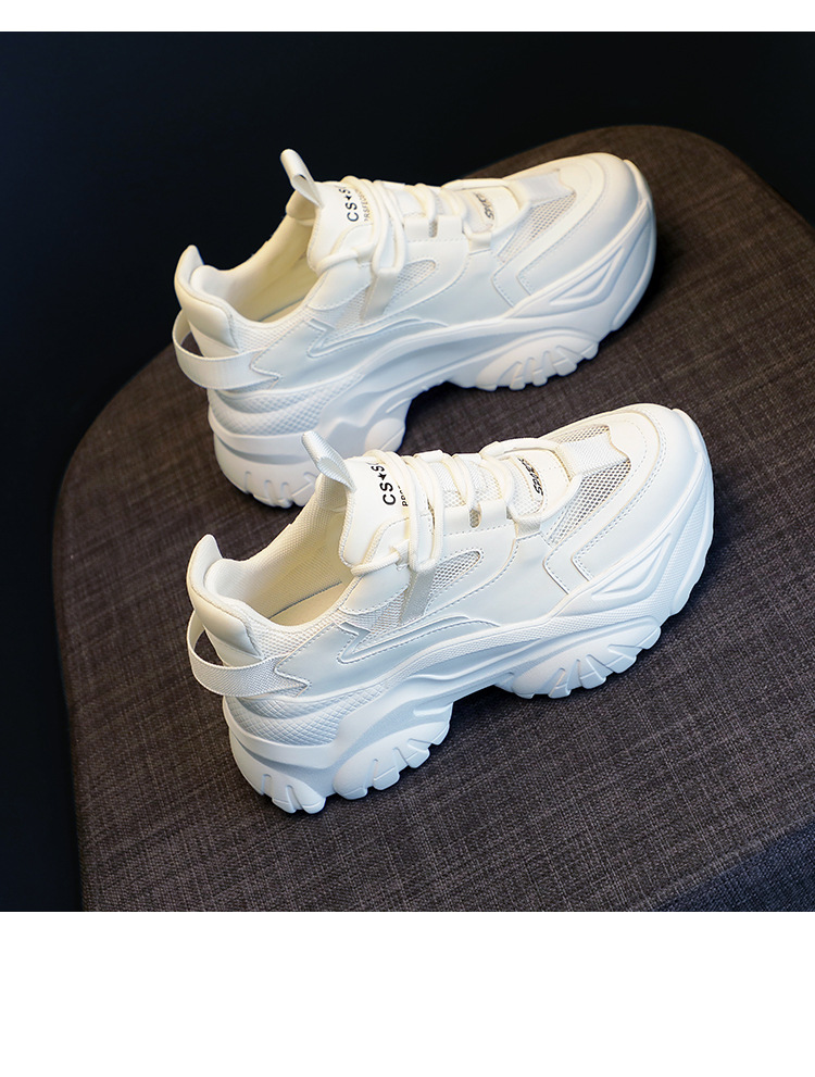 Scarpe sportive in rete Piccole scarpe bianche Donna 2023 Primavera Nuove scarpe da papà con suola spessa scarpe da corsa casual per studenti all'ingrosso_voghion.com
