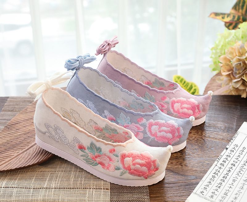 Schleife im Hanfu-Stil für Damen, bestickte, erhöhte Zehenpartie, antike Kostüm-Stoffschuhe, Studenten_voghion.com