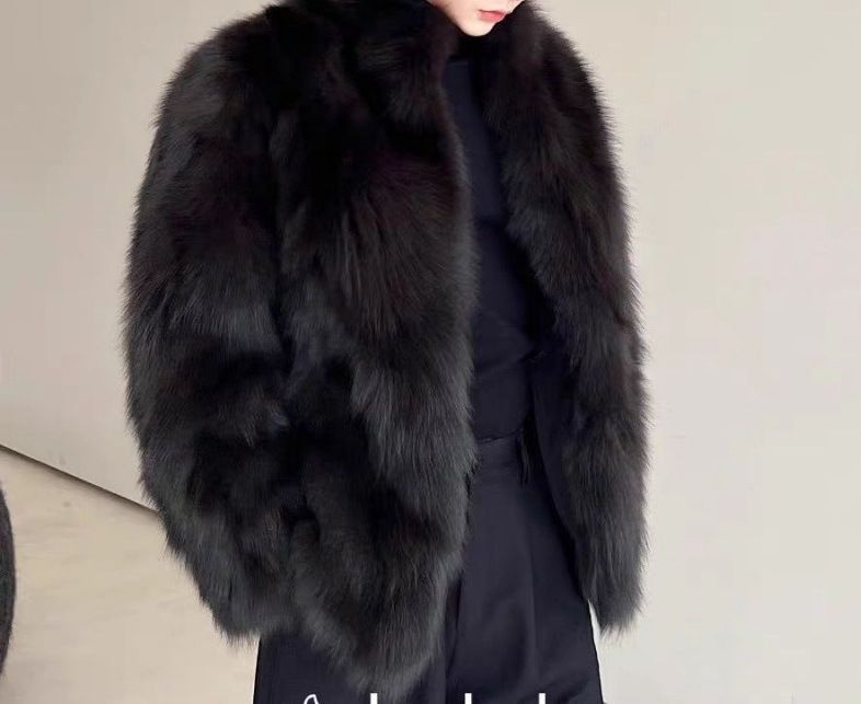 Herenjas van imitatiebont – Luxe winterjas met vos- en nertsachtige textuur (zwart, dubbelrijs, middellang, veganistische bovenkleding)_voghion.com
