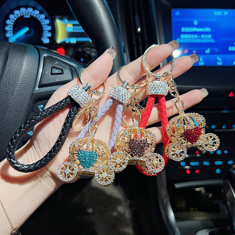 Portachiavi in lega di moda con ciondolo semplice per borsa, ciondolo creativo in pelle con zucca e strass per auto_voghion.com