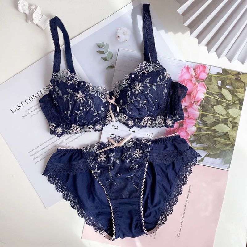 Damen Dessous Kleine Brust Dünne Mädchen BH Set Weiche Bügel Unterwäsche BH_voghion.com