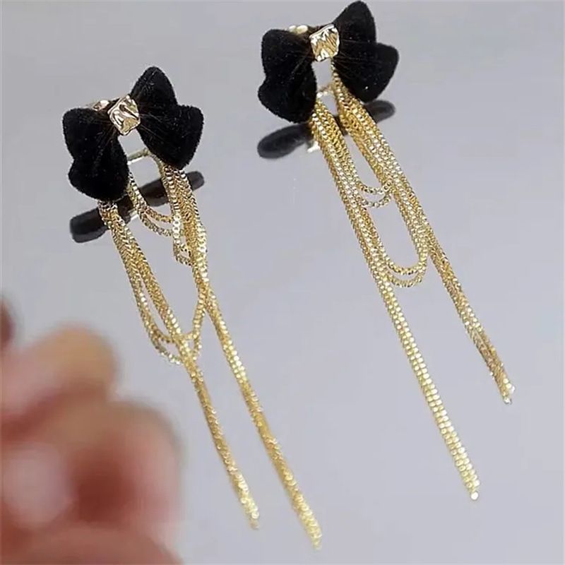 Red Bow Long Tassel For Women With A High-end Feel, Celebrating And Making The Bride's Face Look Slimmer. New Year Earrings_voghion.com
