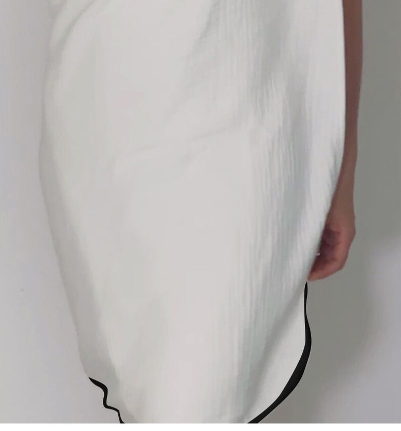 Badetuch aus Baumwollgaze in Kontrastfarbe in Schwarz und Weiß, trägerlos, offenes Rückendesign (100 % atmungsaktive Baumwolle, leicht, schnelltrocknend, für Spa und Heimgebrauch, verstellbare Passform)_voghion.com