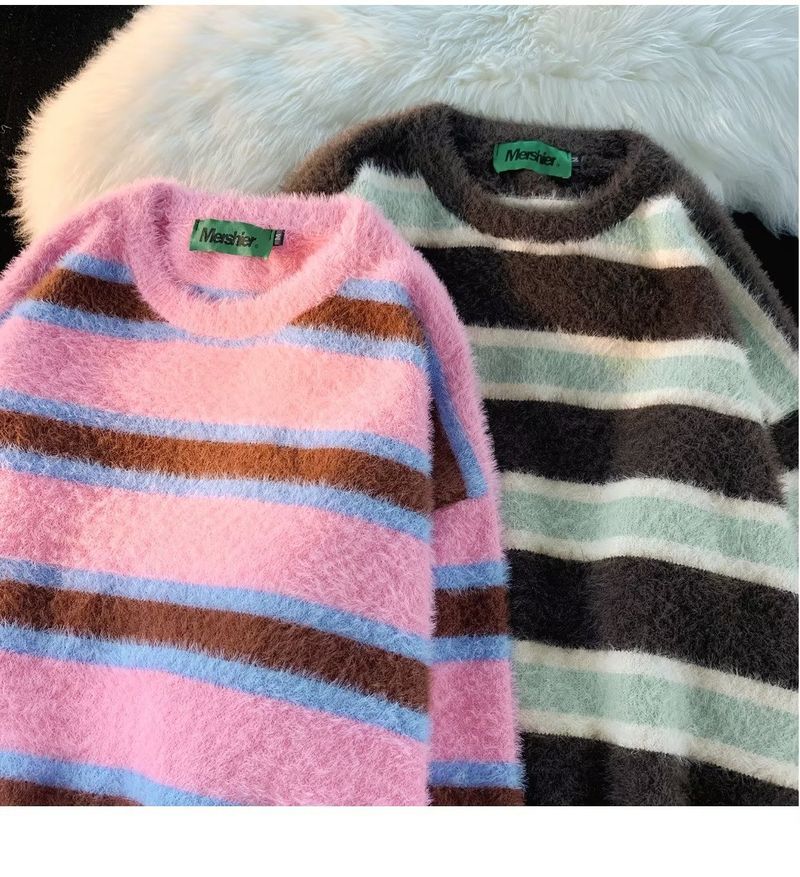 Pull en tricot à col rond paresseux et urieux de marque tendance d'hiver à rayures rétro américaines pour couples_voghion.com
